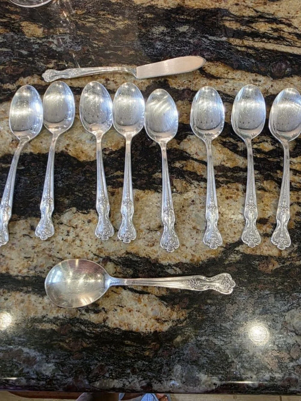 WM Rogers Mfg Co Extra Plate Replacements Roses 8 Teaspoons 1 Soup 1 Butter Knf